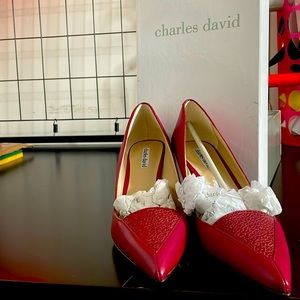 Charles Davis Heels 10m